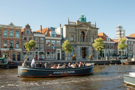 Koningsdag Haarlem 2025: Varen tussen Oranje en Grachten